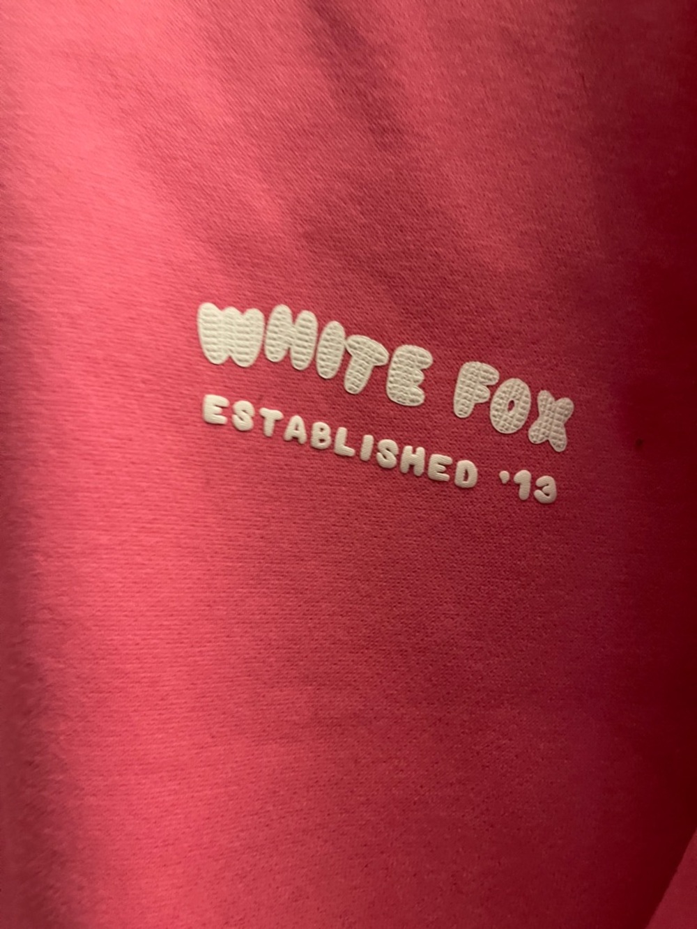 White Fox  The Main Season Hot Pink Oversized Hoodie Size M/L NWT SOLD OUT color - Picture 3 of 7